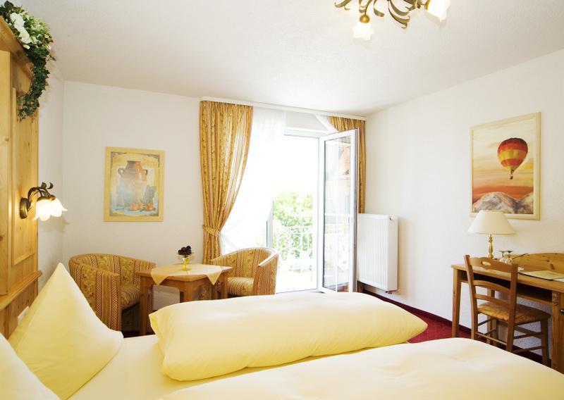 Seehotel Schaepfle Uberlingen Exterior photo